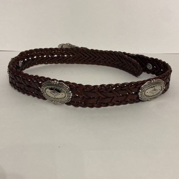 Genuine leather belt with conchos - Picture 5 of 9